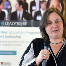 valentina-k_280x280_crop_478b24840a