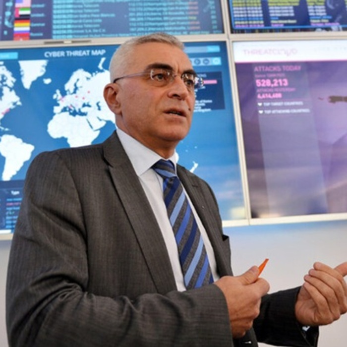 georgi-sharkov-digitalk-bg_700x700_crop_478b24840a