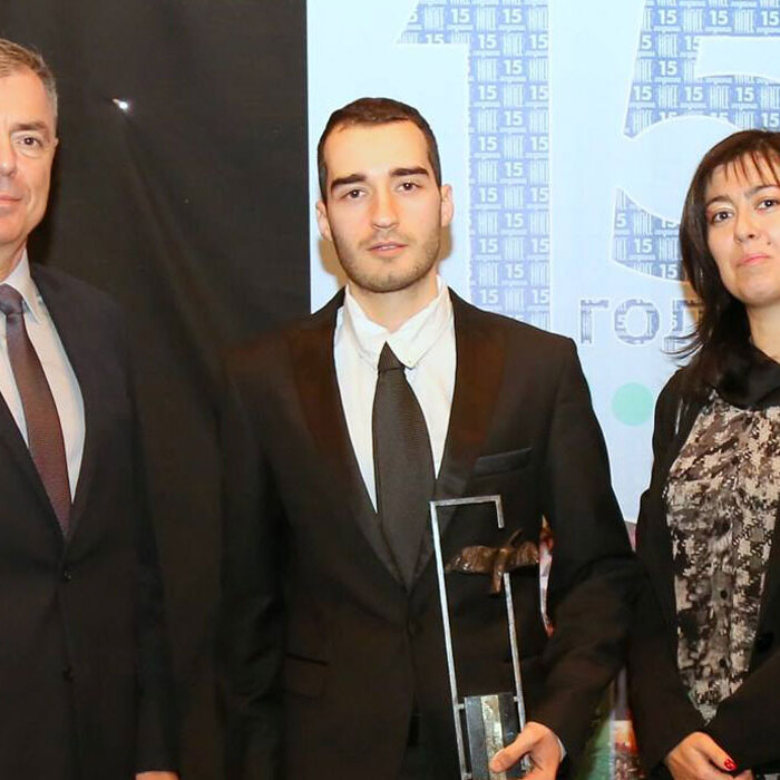 student-na-godinata-1_700x700_crop_478b24840a