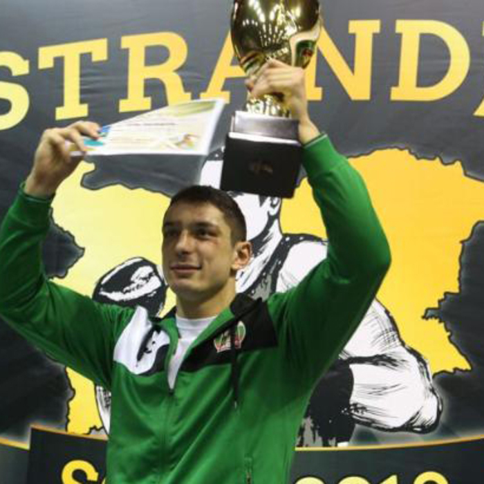 petur-belberov_700x700_crop_478b24840a