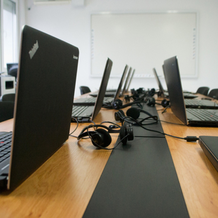 rusenski-studenti_700x700_crop_478b24840a