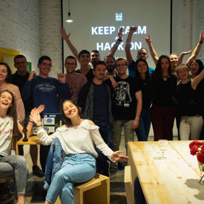 hack-bulgaria-twitter_700x700_crop_478b24840a