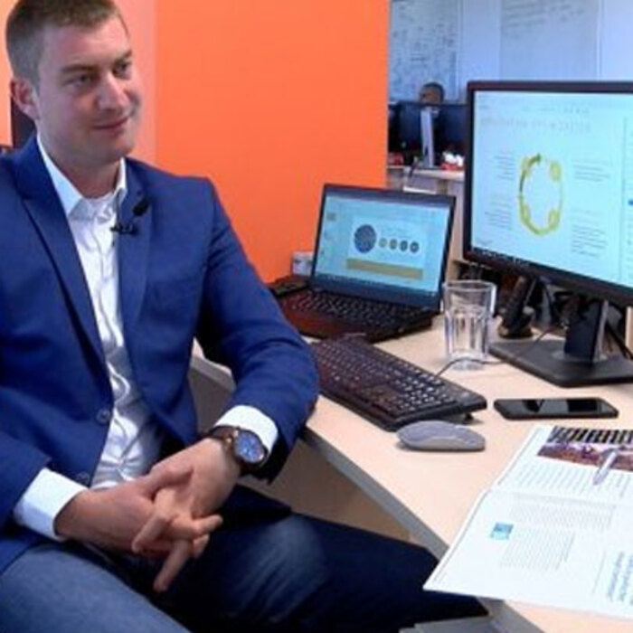 jobs-in-bg_700x700_crop_478b24840a