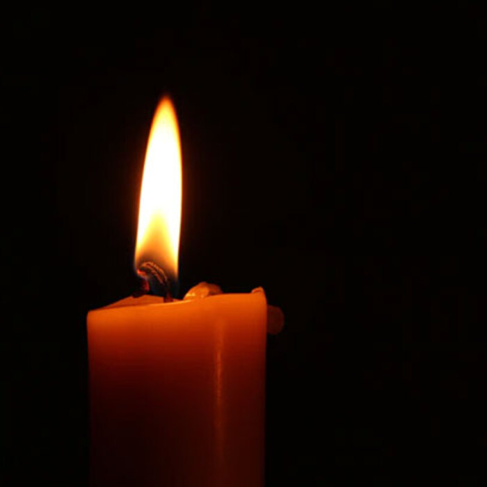 candle-unsplash_700x700_crop_478b24840a