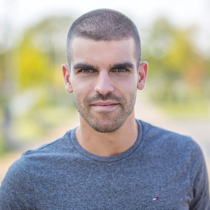 12_700x700_crop_478b24840a