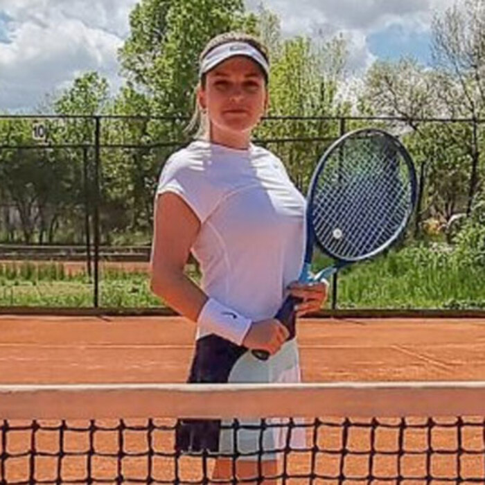 melani_700x700_crop_478b24840a