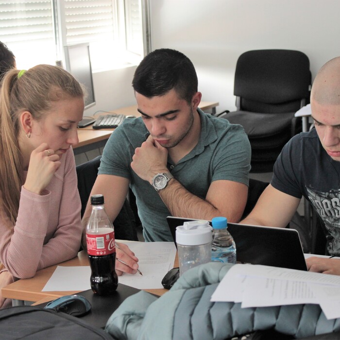 img-4464_700x700_crop_478b24840a