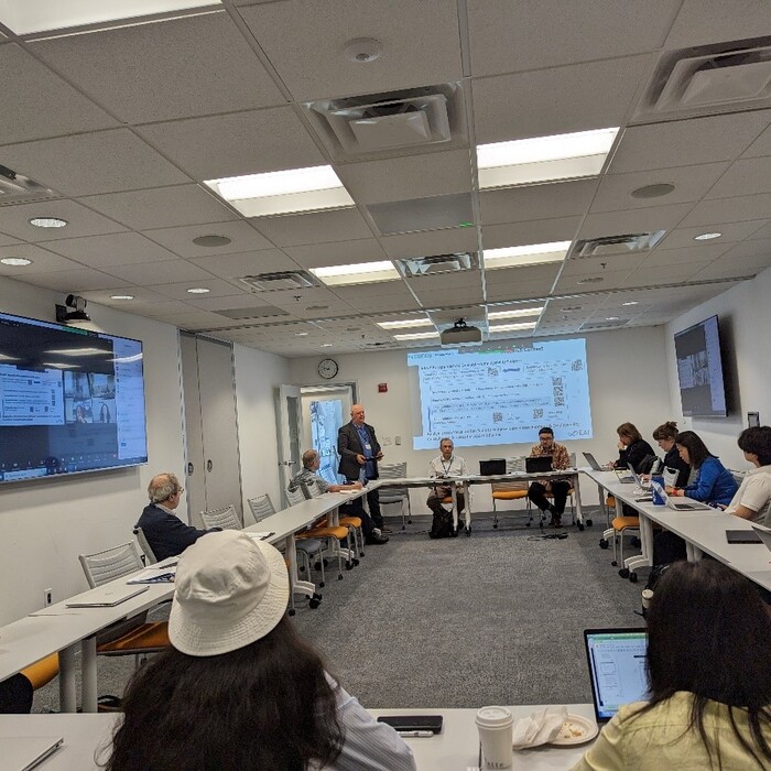 2-conference_700x700_crop_478b24840a