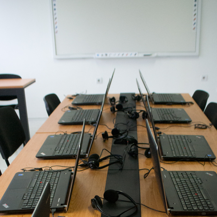 dsc-0105_700x700_crop_478b24840a